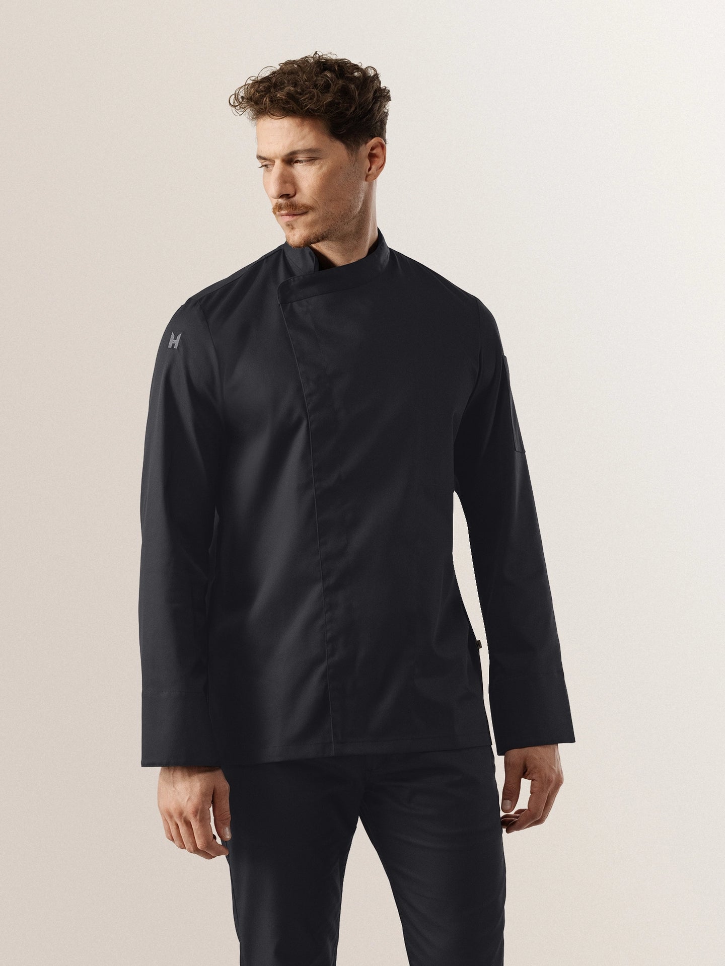 Arnoux Black Arnoux Black