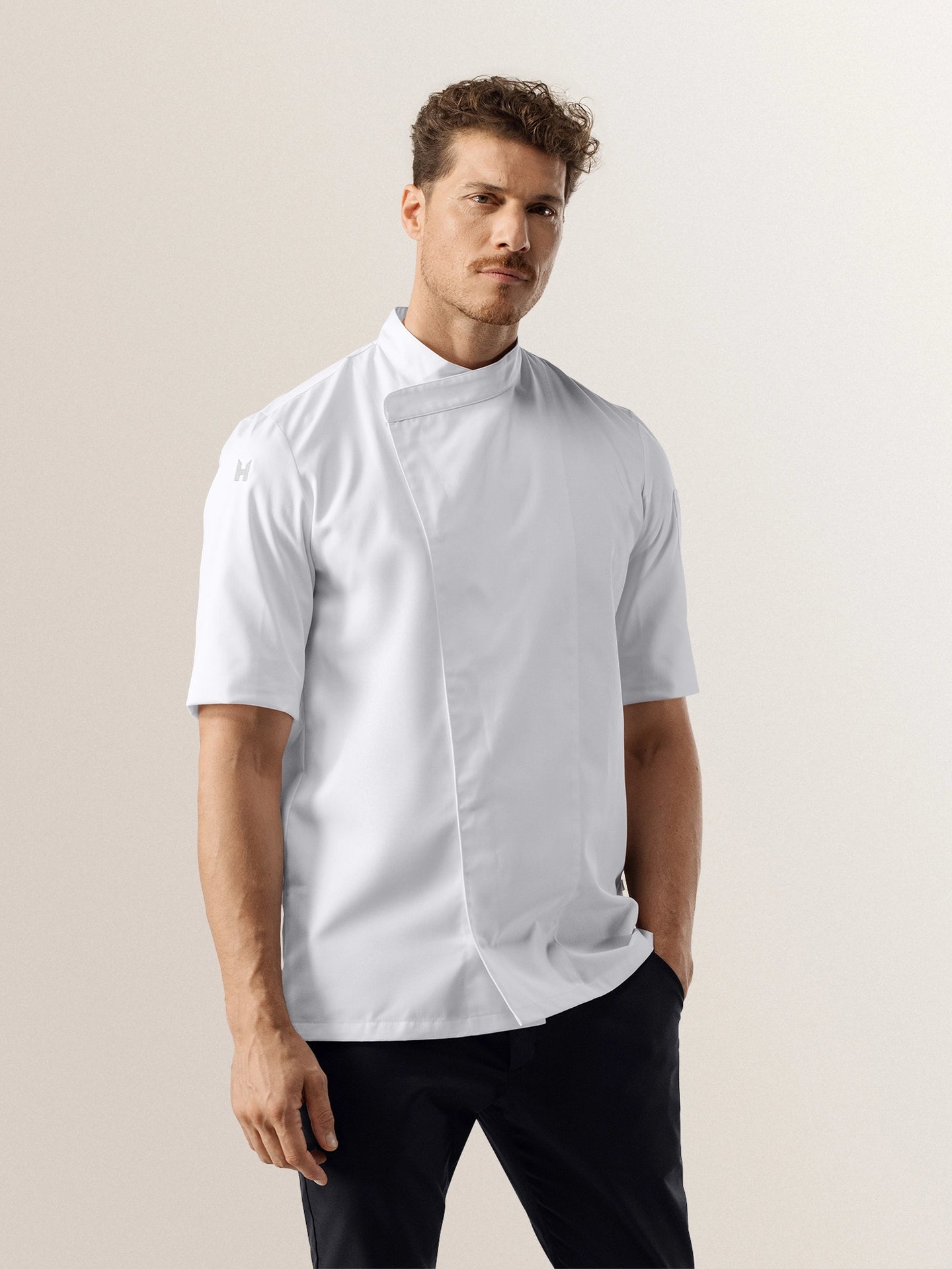 Bastien White Light Gray Bastien White Le Nouveau Chef