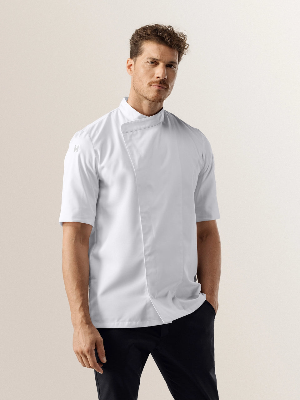 Bastien White Light Gray Bastien White Le Nouveau Chef