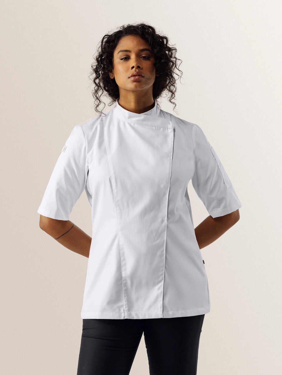 Brunelle White Light Gray Brunelle White Le Nouveau Chef